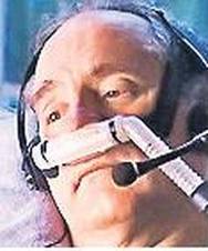 Unul dintre cei mai de succes scriitori ai lumii, Terry Pratchett, vrea să se sinucidă asistat