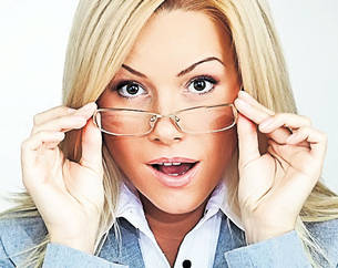 Iată cum te dau de gol gesturile involuntare | Cică... degetul în gură trădează intenţia de a înşela