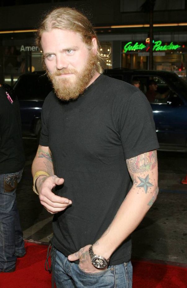 Iată personalităţile lumii care au murit în 2011