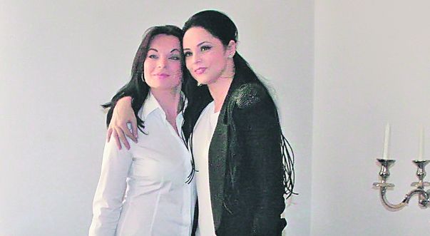 Andreea Marin lansează păturica Violeta
