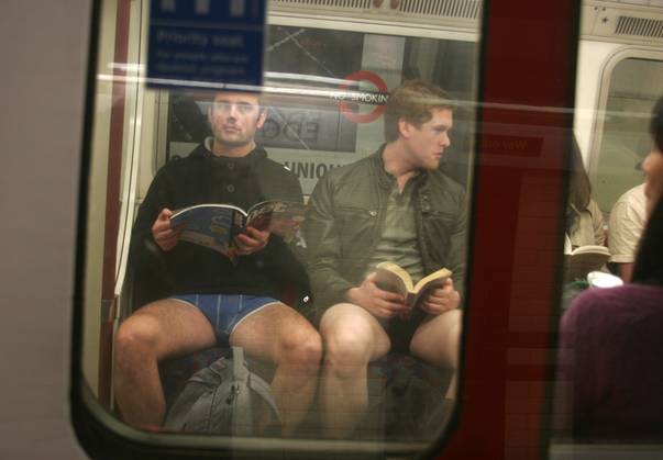 in chiloti la metrou
