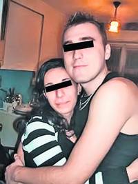 Soția lui Cosmin a născut zilele trecute. Cei doi români se tem să nu fie aruncați în stradă, cu tot cu copil