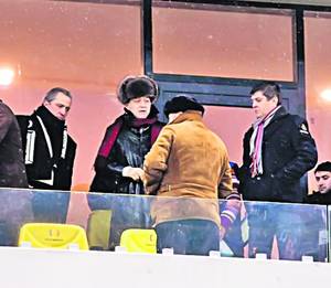 Profund dezamăgit de înfrângerea cu Twente, Liţă Dumitru, fosta glorie a roș-albaştrilor: «Nu erau buni să ne facă nici ghetele!»