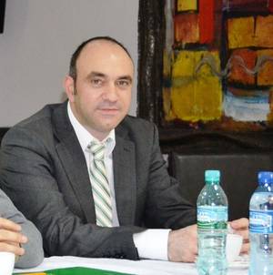 «Verzii» ecologişti din România vor legalizarea căsătoriilor între homosexuali