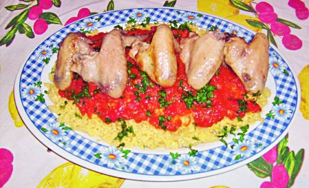 Aripioare cu sos de legume Aripioare cu sos de legume