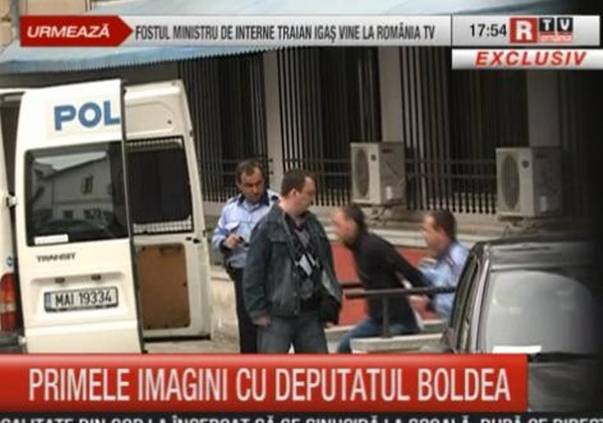 Boldea în cătuşe Boldea în cătuşe