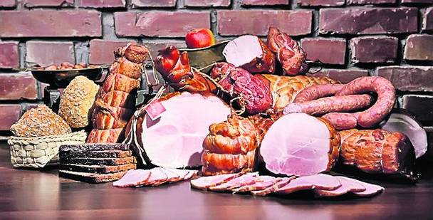 PERICOL! Carnea de pui ne poate îmbolnăvi!