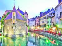 Annecy e unul dintre cele mai pitoreşti oraşe din Franţa