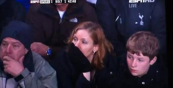 Fabrice Muamba s-a prabusit pe teren