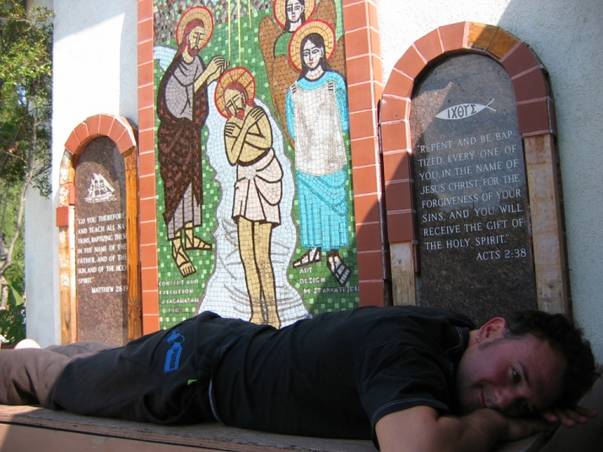 Ce nebunii fac vedetele noastre!  