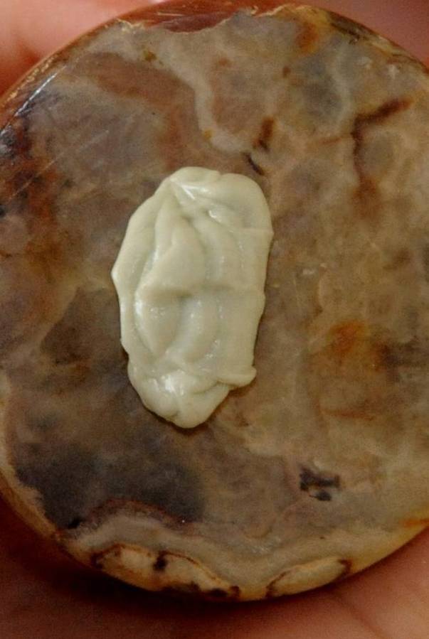 Unde văd oamenii chipul Mântuitorului? De la cartofii prăjiţi la fierul de călcat