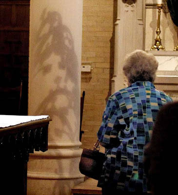 Unde văd oamenii chipul Mântuitorului? De la cartofii prăjiţi la fierul de călcat