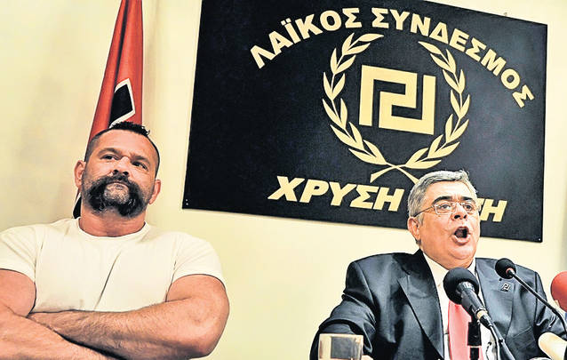 Mâna dreaptă a lui Francois Hollande, noul preşedinte al Franţei, e pe jumătate român