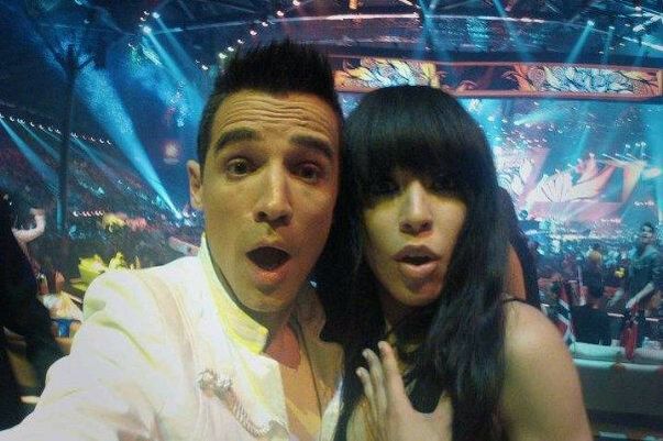 Alex de la Mandinga se iubeşte cu câştigătoarea Eurovisionului? Vezi IMAGINEA CARE SUSŢINE TEORIA!