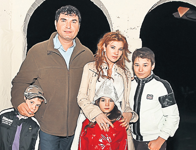 Cristi şi Alina Borcea vor să aibă cât mai mulţi copii!