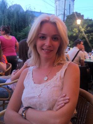 Diana Dumitrescu a rezolvat dilema schimbării de look. Vezi ce e nou la ea!