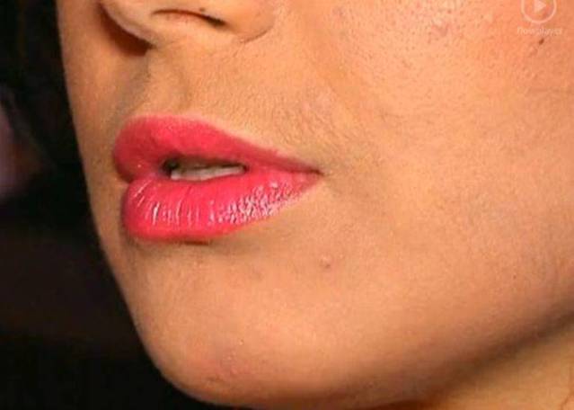 Elena de la Mandinga cu mustaţa neepilată