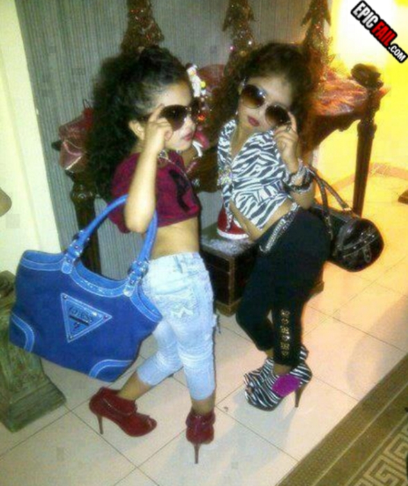 "Cum pot face aşa ceva? E dezgustător, E CAZ PENAL!" Imaginea care a revoltat milioane de oameni FOTO