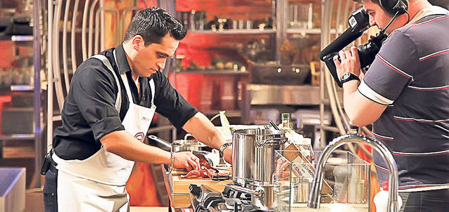 Flavia, eliminată de la «MasterChef», face dezvăluiri senzaţionale despre Andreea: "Era în tandreţuri cu un concurent"