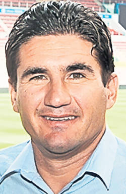 Juniorii U19 ai României, care au petrecut în cantonamentul din Serbia, l-au scârbit pe Dumitru Dragomir: «Nişte golani, merită bătuţi!»