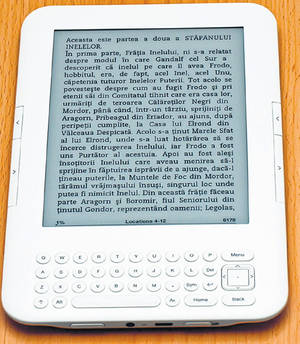 Ministerul Educației a gafat din nou! E-bookul i-a făcut praf pe elevii de-a VIII-a!