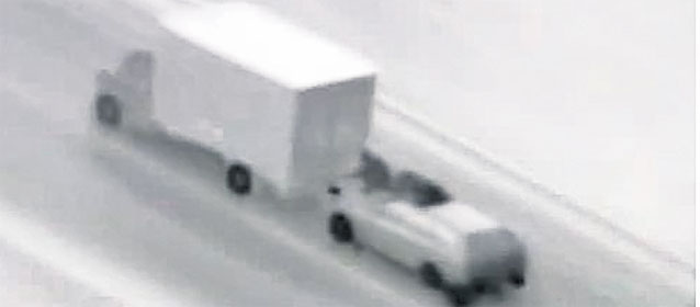 Furau din camioane, la fel ca în filme | VIDEO