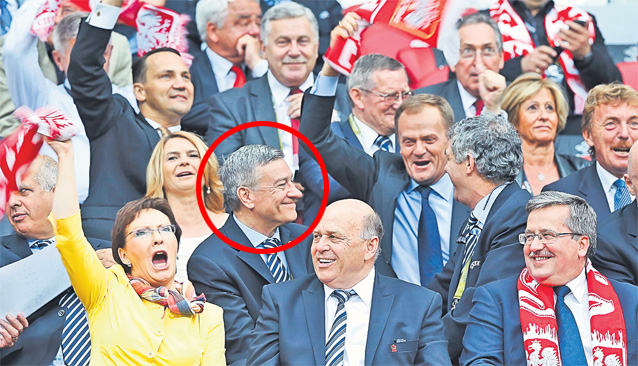 EURO 2012 | Ultraşii polonezi s-au bătut cu suporterii ruşi pe străzile Varşoviei