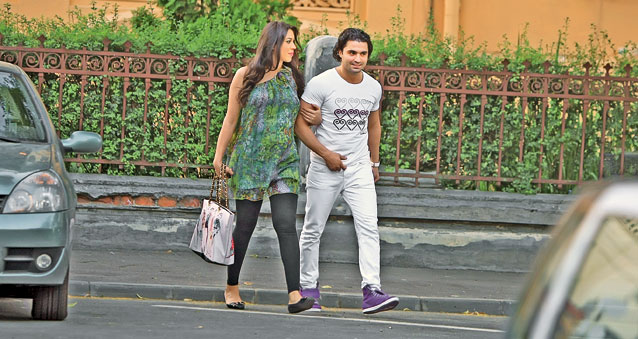 Maşina lui Pepe, aspirator de femei | FOTO