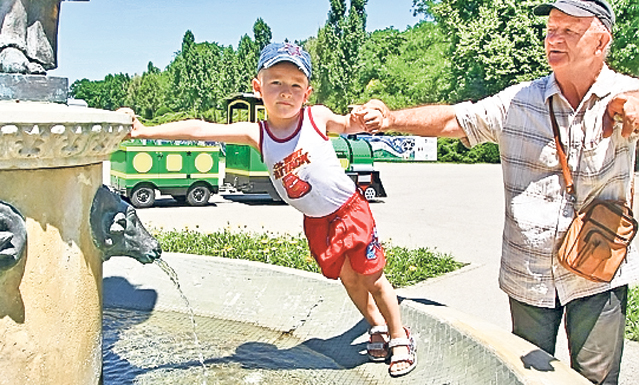 Iată câteva metode simple ca să scapi de caniculă