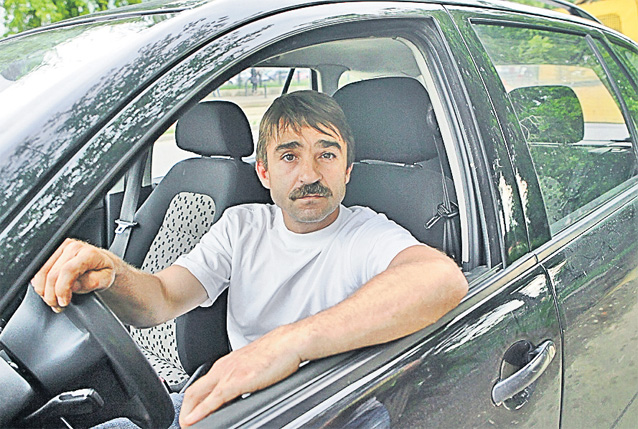 Şoferii care circulă pe podul Pipera dau vina pe un semafor pentru aglomeraţie