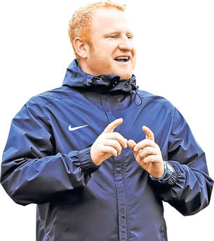 Steliştii, acuzaţi de orgie!