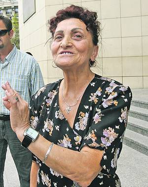 Eugenia și Ion Manole, pårinții Mådålinei, susțin cå ginerele lor nu-i laså så-și vadå nepoțelul, acum în vârstå de trei ani