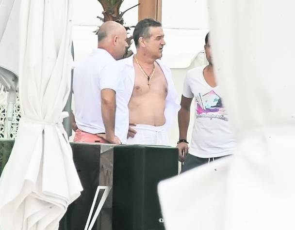 Vedetele şi-au făcut de cap weekendul trecut pe Litoral