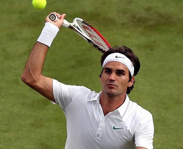 Dan Negru şterge pe jos cu Federer: "N-am văzut un IDIOT mai mare! E un CRETIN, un ROBOȚEL AROGANT"