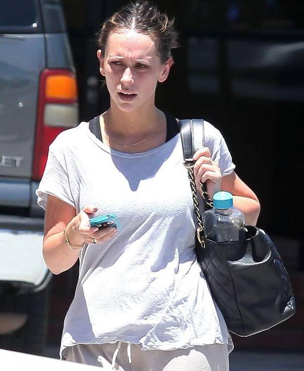 Jennifer Love Hewitt