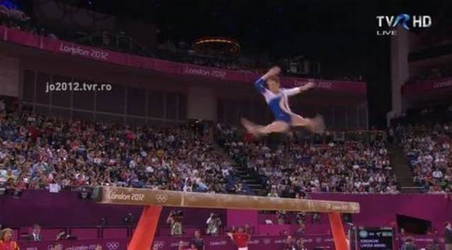 Larisa Iordache la bârnă Larisa Iordache la bârnă