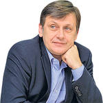 Află ce salariu are un judecător CCR