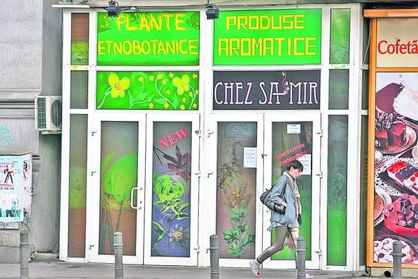 Până de curând, magazinele de etnobotanice se găseau oriunde, în toate orașele din România
