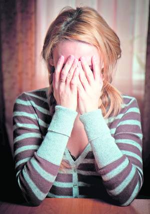 Pentru a-i feri de droguri, părinții trebuie să fie foarte atenți la anturajul copiilor lor