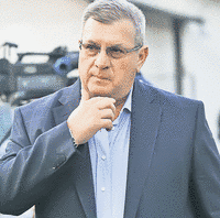 I-auzi una bună: elveţienii de la Basel s-au minunat de prima de 70.000 € de om promisă de şefii CFR-ului, în condiţiile în care ei vor încasa cel mult 10.000 € de căciulă