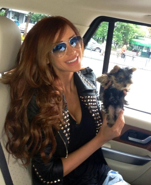 Bianca e pur şi simplu ÎNDRĂGOSTITĂ! Uite cine îi încălzeşte patul acum | FOTO