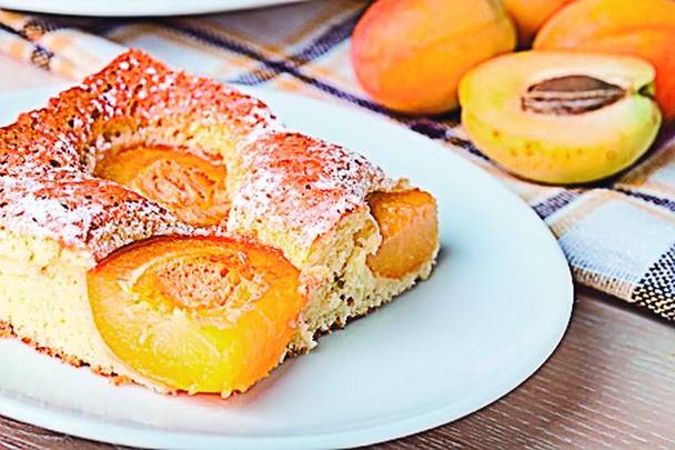 Fructe delicioase, prin deserturi trase