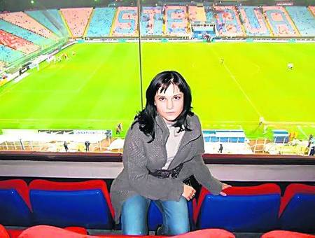 Soţia unui fotbalist, AGRESATĂ DE SUPORTERI pe Naţional Arena!