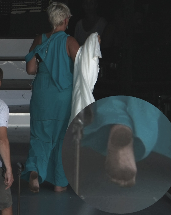 Ar vrea să uite aceste MOMENTE PENIBILE! Cele mai mari GAFE de pe scena Festivalului de la Mamaia | FOTO