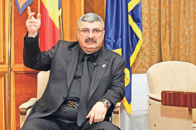 Bahmu trăieşte în teroare de frica unor persoane din anturajul soţului ei, Silviu Prigoană | EXCLUSIV