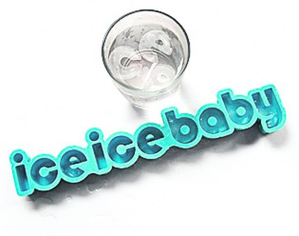 Vechile cuburi de gheaţă s-au cam demodat. Răceşte băutura cu stil!