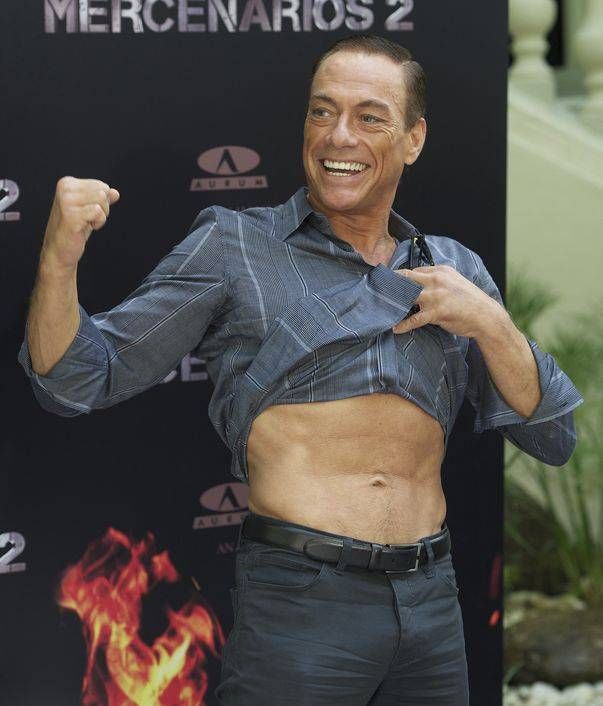 "FĂCEAM DRAGOSTE MINUNAT CU KYLIE MINOGUE". Cine e "musculosul" celebru care s-a iubit cu artista şi oferă DETALII PICANTE?