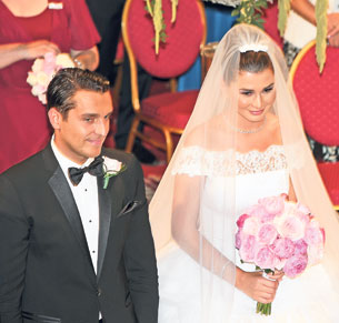 NU E SĂNĂTOS DELOC! Vezi ce au făcut EBA şi Syda în a treia zi de când sunt soţ şi soţie