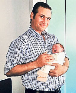 Minodora Păscăreanu, bunica fetiţei decedate în tragicul accident rutier din Franţa, îşi strigă disperarea: "Măcar moartă s-o strâng la piept"