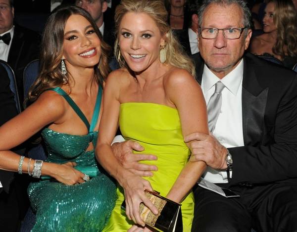 Îl ştiai drept "bărbatul de care fug toate femeile", iar acum e cu două bunăciuni în braţe!